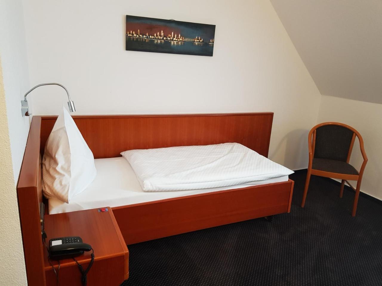 Hotel Walz Salzkotten Extérieur photo
